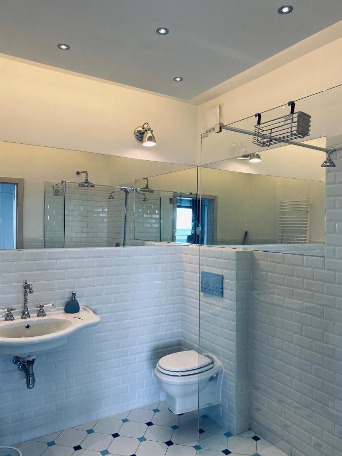 Apartament Blekitny Przy Latarni Darlowo Exterior foto